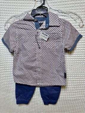 NWT Ben Sherman Burgundy Geo Print Button-Down Shirt with Navy Pants